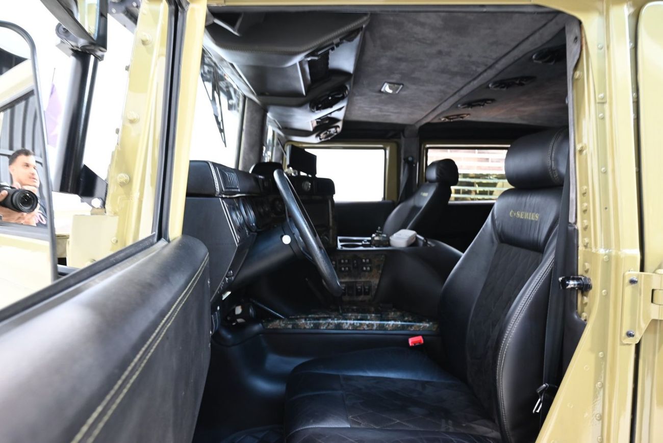 Hummer H1  2018 Humvee Signature C-Series, Serial Number 001, 1 year Warranty, Full Service History, GCC