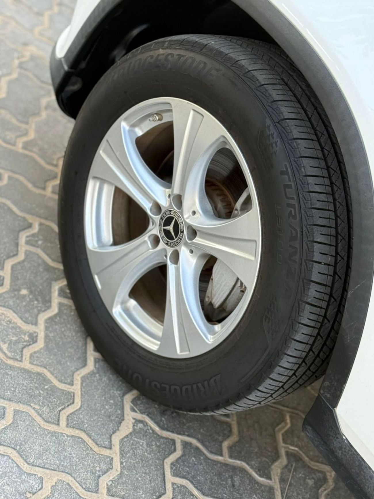 مرسيدس بنز GLC 300