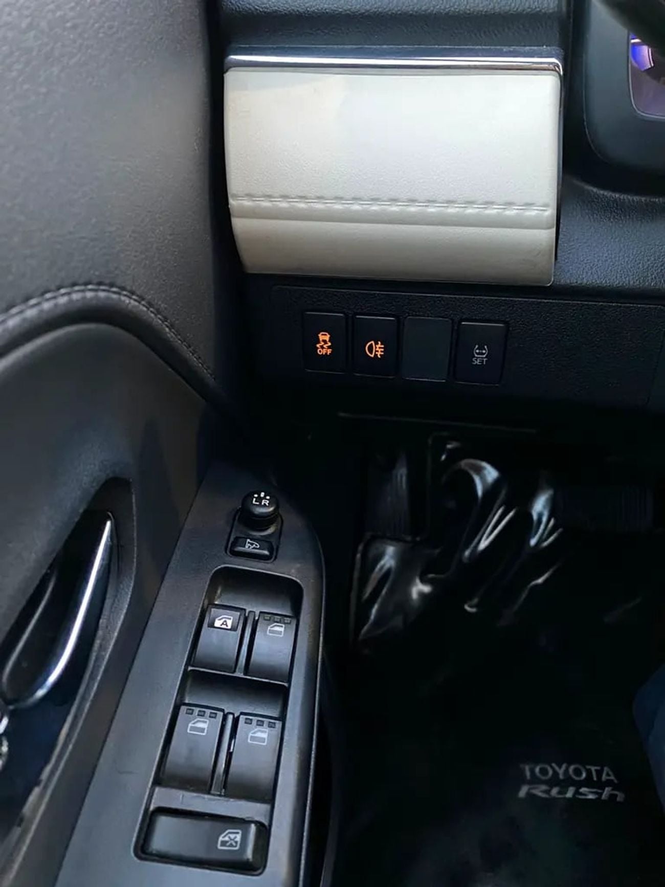 تويوتا راش EX 1.5L