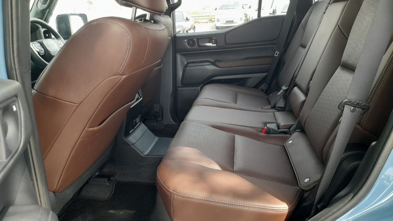 Toyota Prado Toyota  prado Adventure 2025 RHD Diesel engine blue colour 4x4