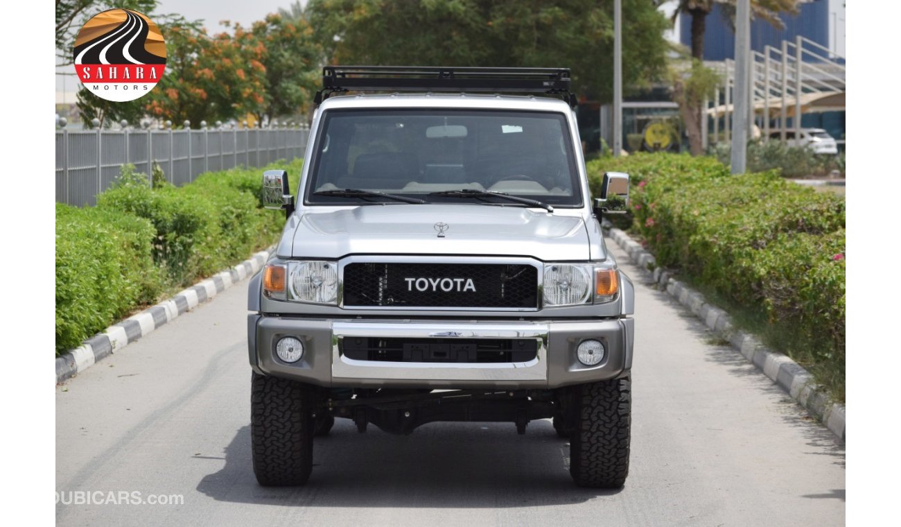 Toyota Land Cruiser Hard Top Hardtop V6 4.0L Manual - Sahara Edition