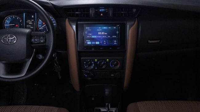 Toyota Fortuner EXR, миниатюра 26