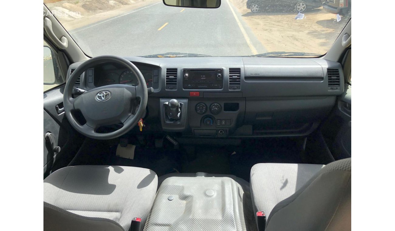 Toyota Hiace 2.7L Petrol, 15-Seats, Clean Interior and Exterior, Best Price on Call, CODE-41914