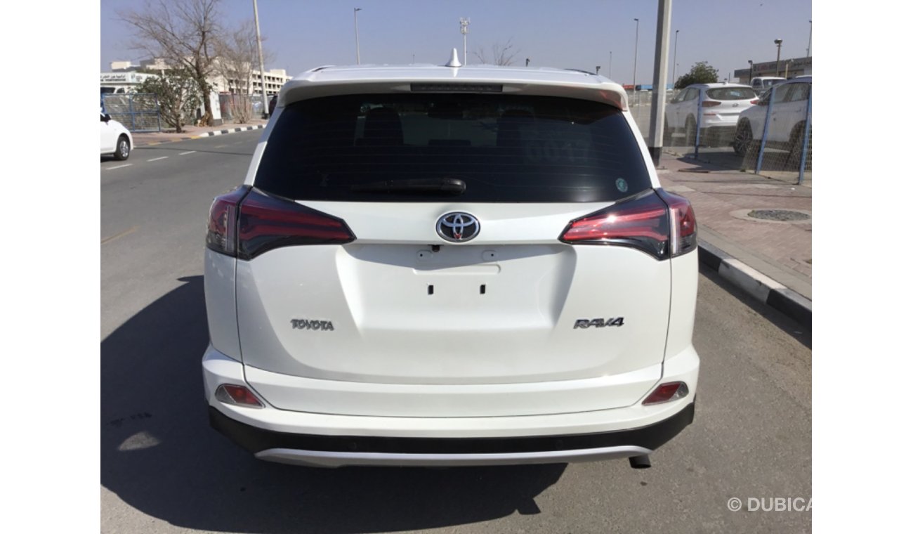 تويوتا راف ٤ TOYOTA RAV4 2019 WHITE (JAPANESE SPECIFICATION)