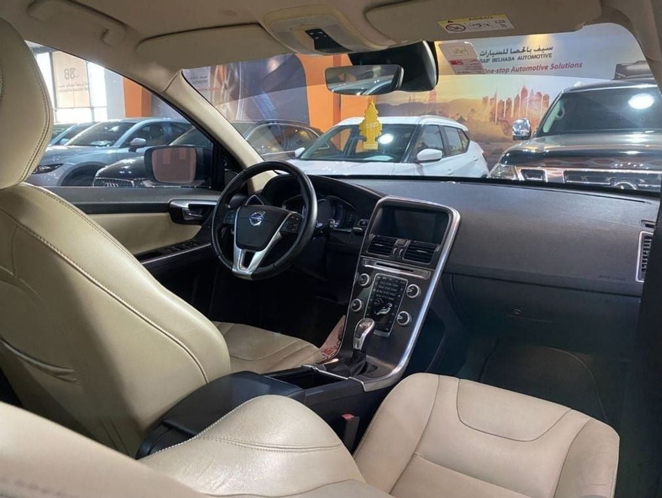 فولفو XC 60 Comfort 2.0L Promotion Price | GCC | Certified Pre-owned |