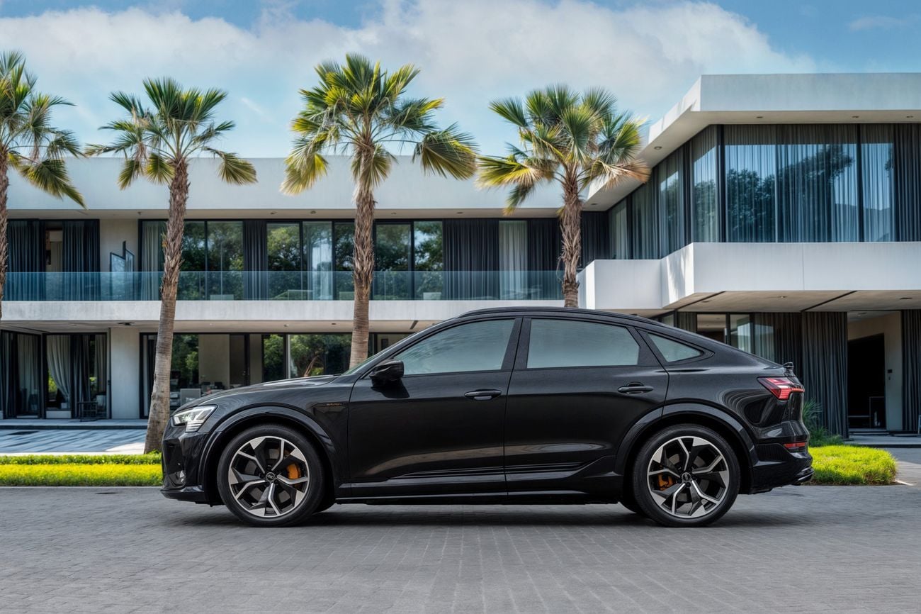 Audi etron E-Tron S Sportback 500 BHP | 3,525 P.M | 0% Downpayment | E-TRON S 500 HP | AGENCY WARRANTY! | Ramad