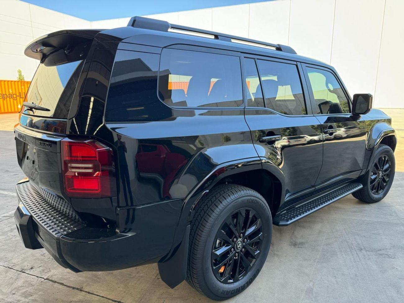 Toyota Prado BRAND NEW KAKADU BLACK EDITION | 2025 | 2800CC DIESEL ENGINE | 4WD | RHD | AUTOMATIC TRANSMISSION |