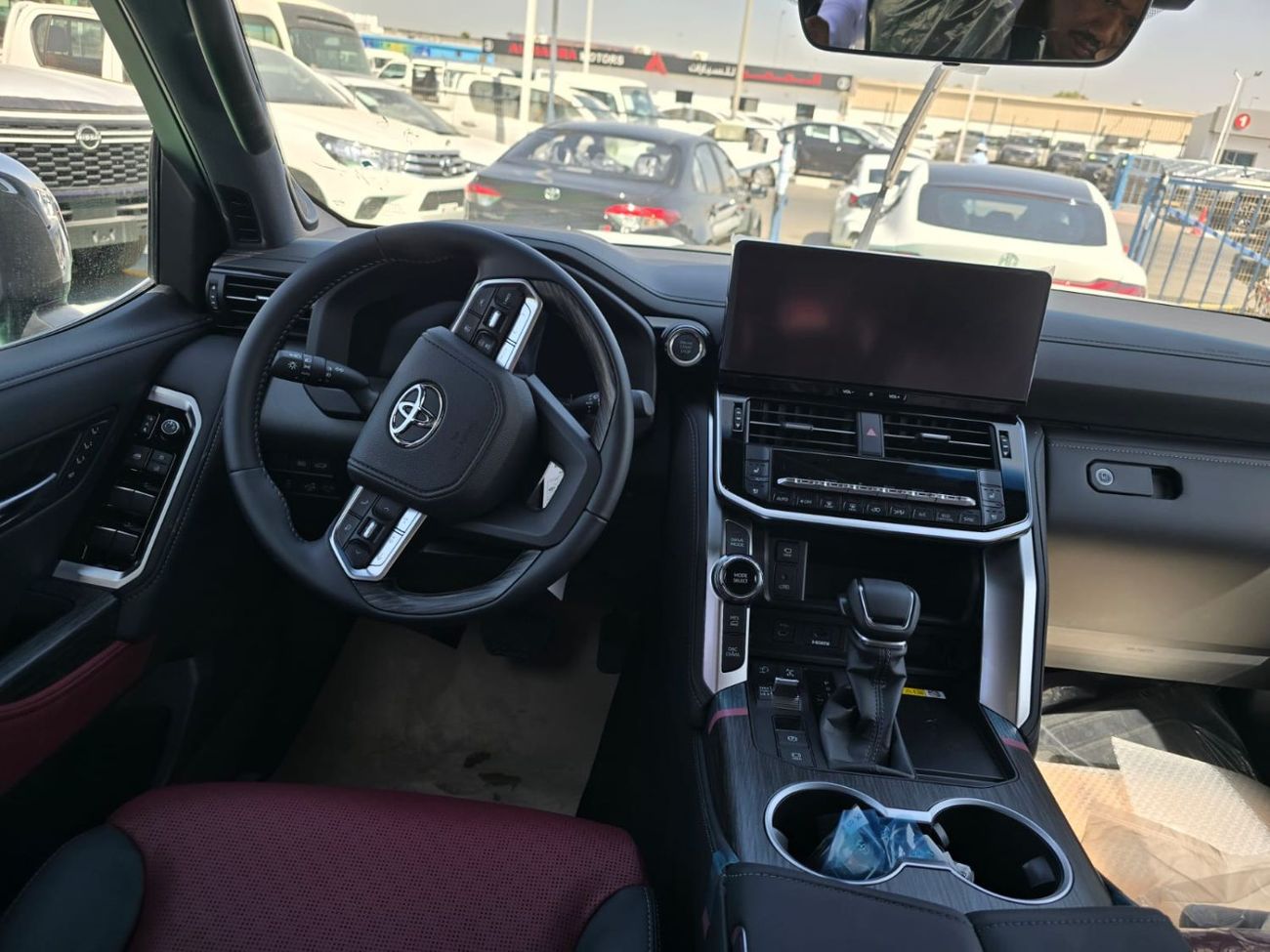 Toyota Land Cruiser Toyota Land Cruiser VXR 3.5 2026 - Black Color