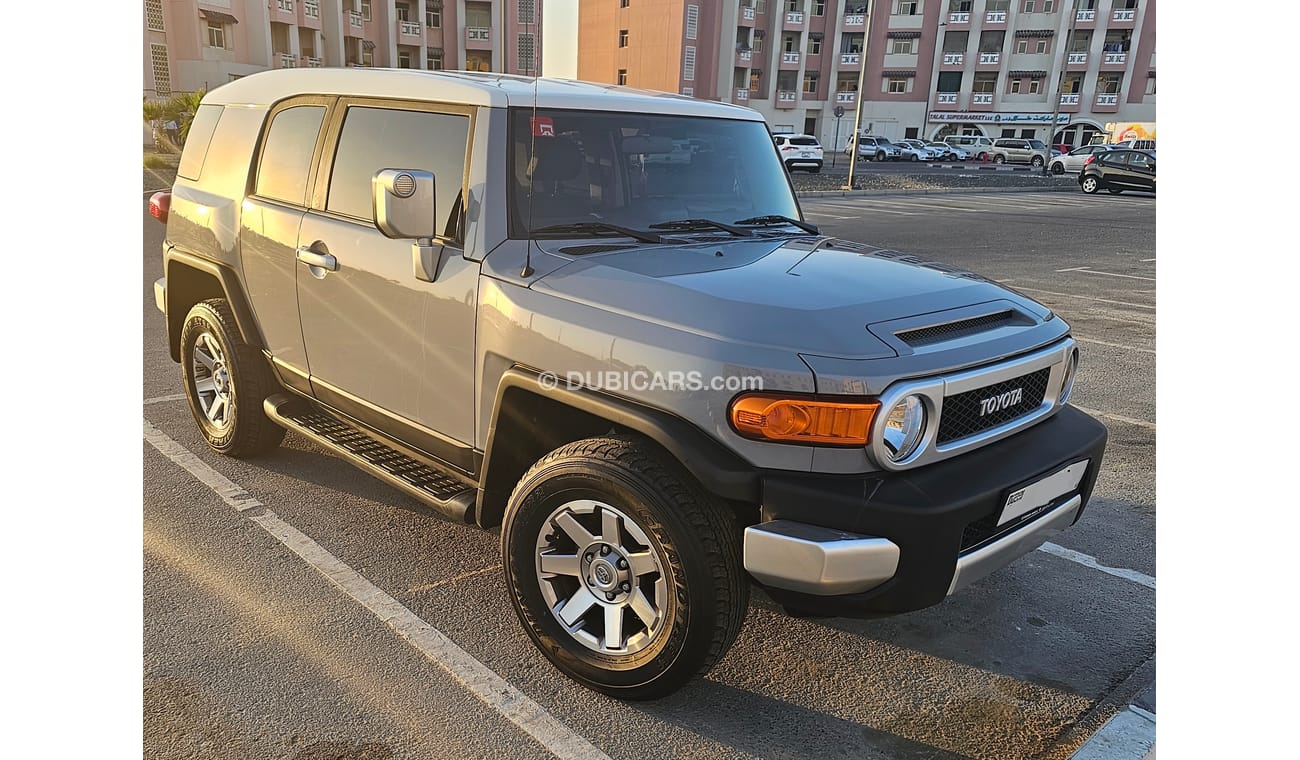 تويوتا إف جي كروزر