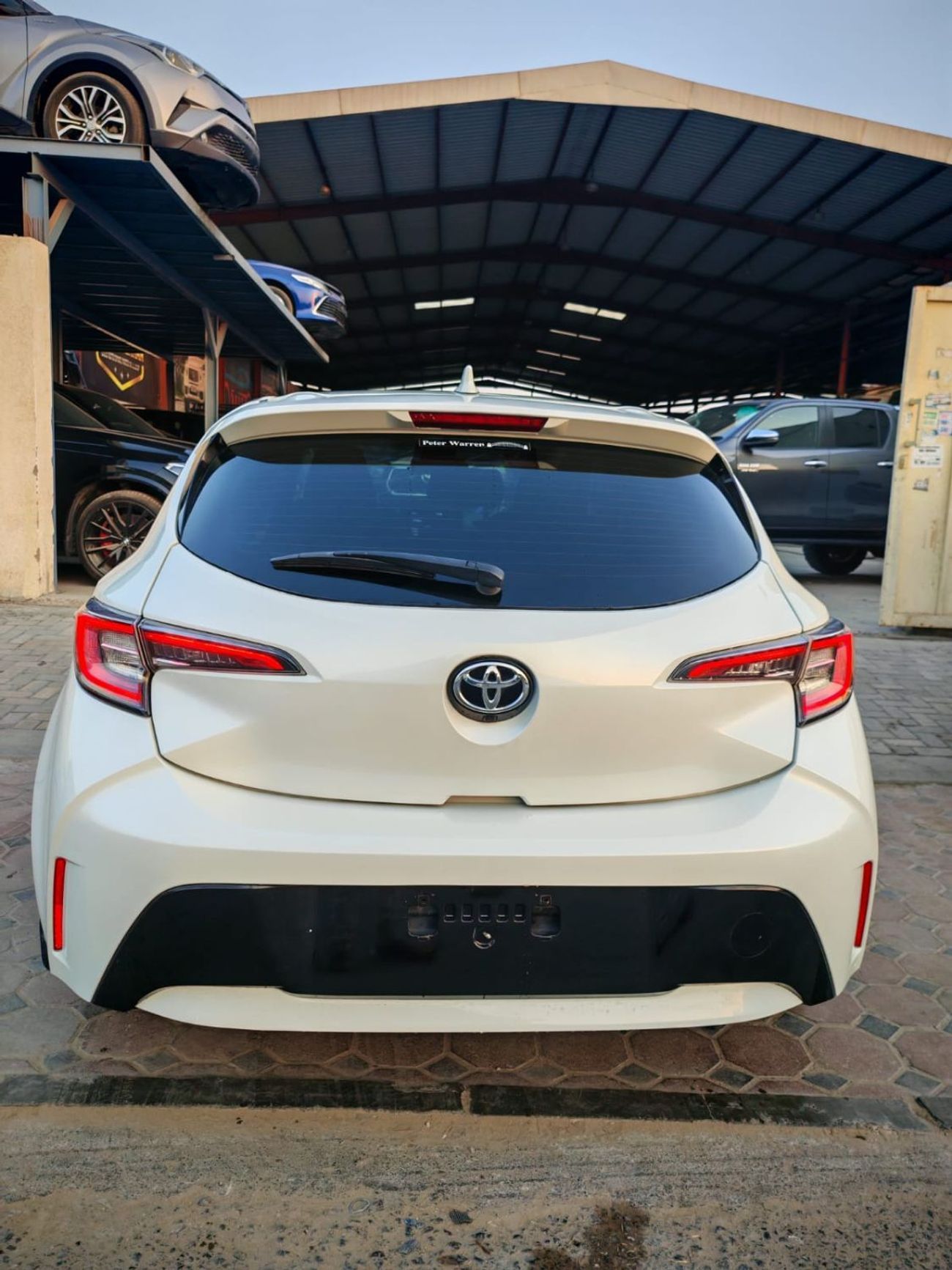 Toyota Corolla HATCH BACK 2.0 PETROL
