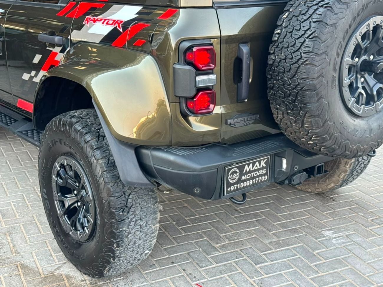 Ford Bronco RAPTOR / V6 3.0 TT / LOW MILEAGE / RADAR / LINE ASSEST / 360 CAMERA / ORIGINAL FOX SUSPENSION KIT