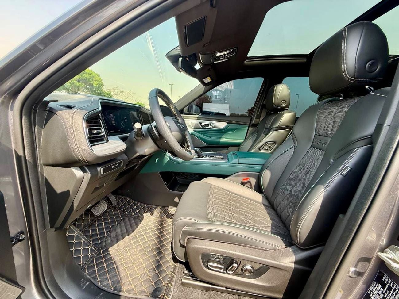 GAC GS8 GX GCC SPECS  5 YEARS WARRANTY OR 150,000 KMS AND SERVICE CONTRACT