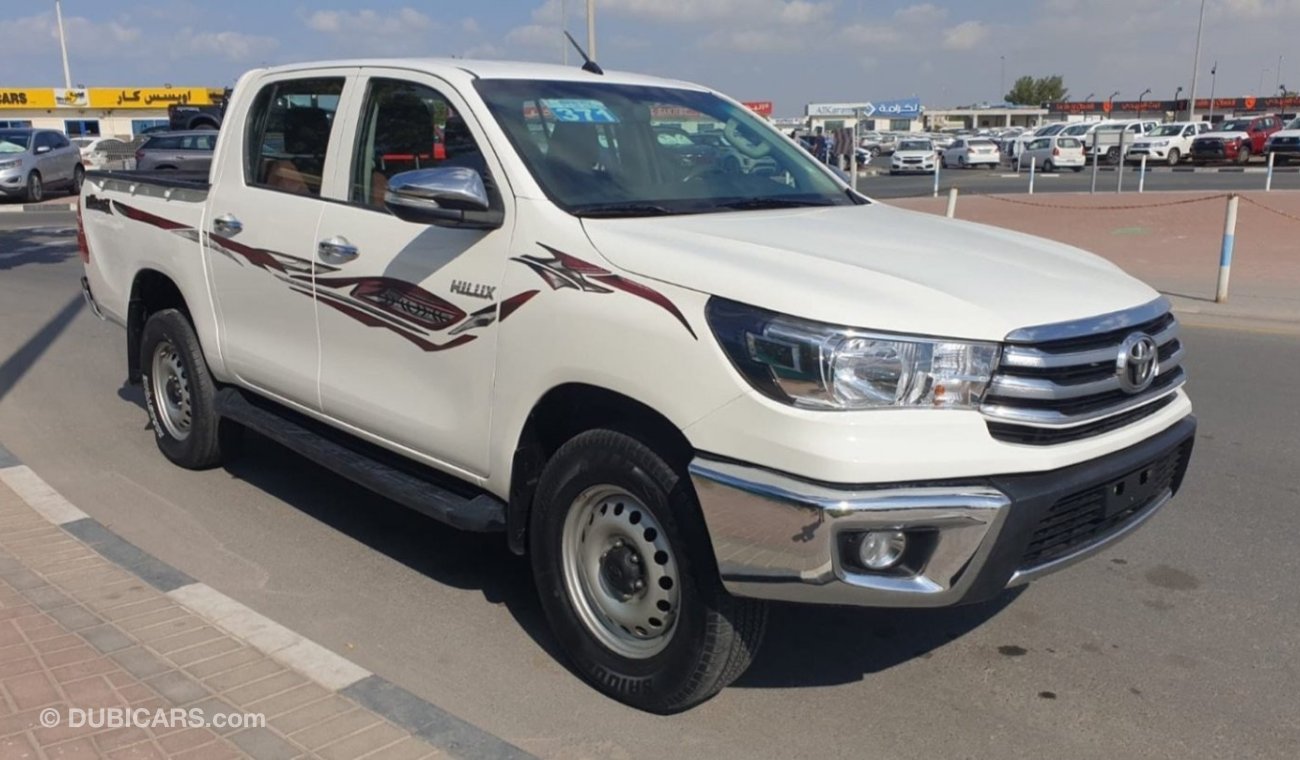 Toyota Hilux SR