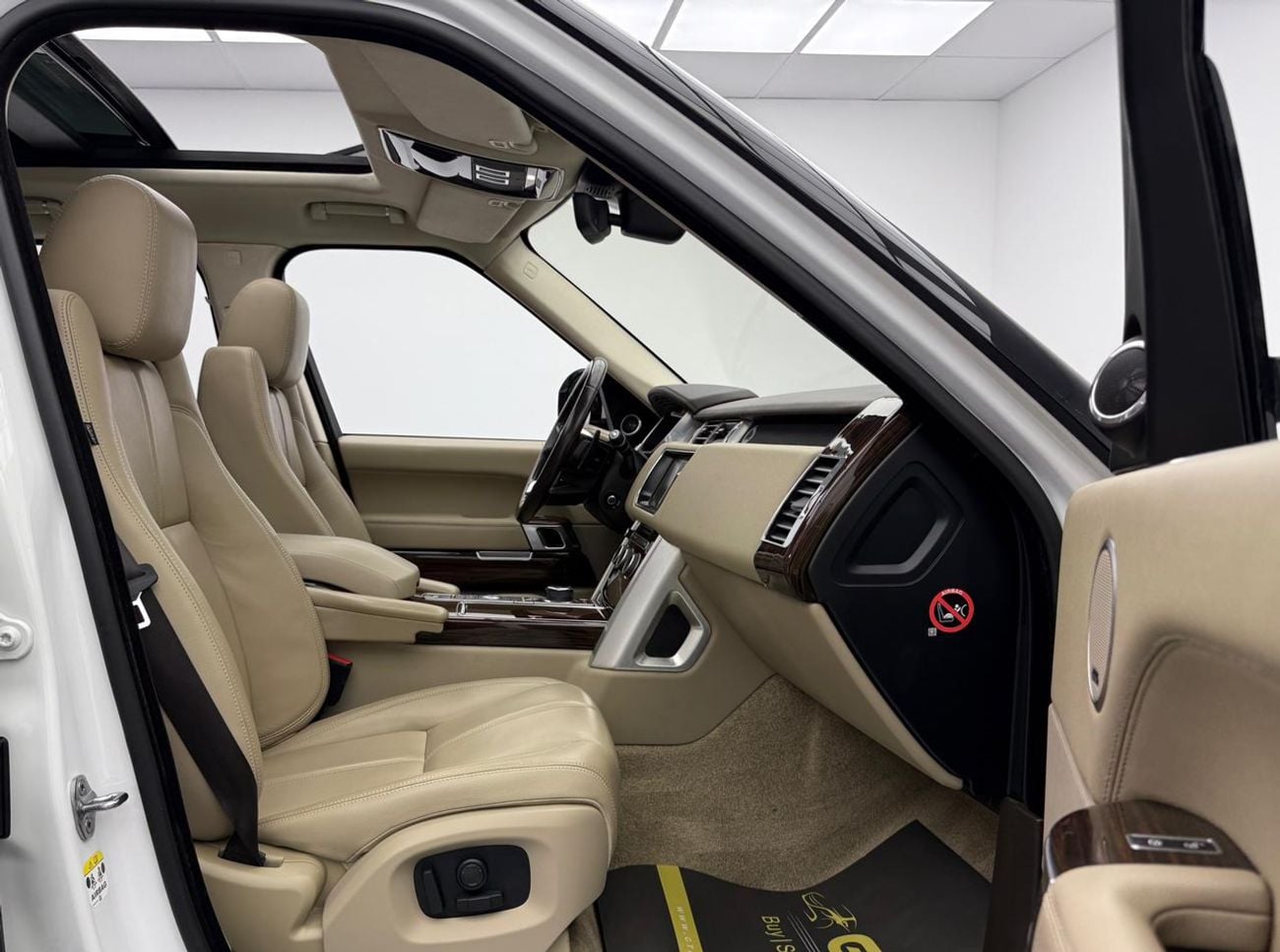 لاند روفر رينج روفر 2017 Range Rover Vogue HSE, Range Rover Full Service History, Excellent Condition, GCC