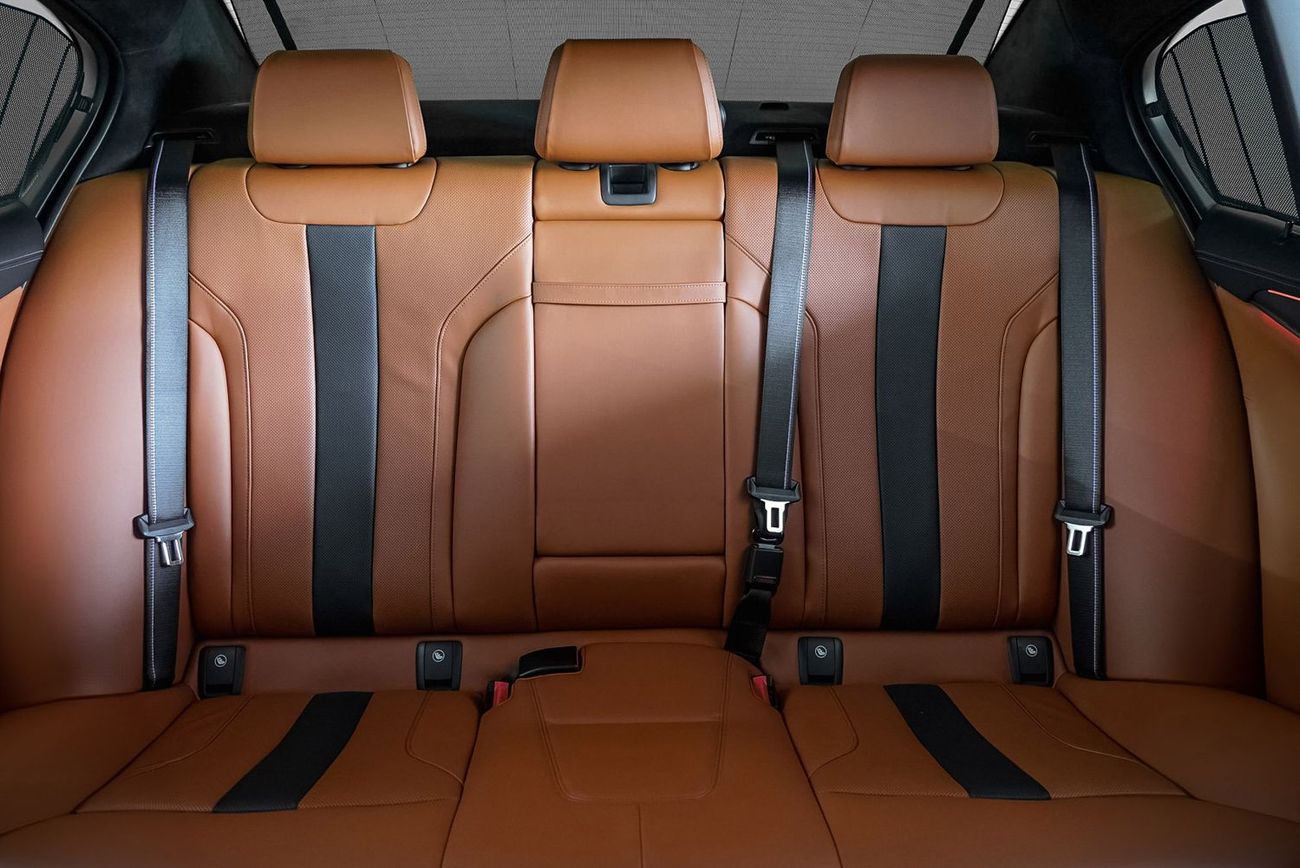 BMW M5 Competition 4.4L (617 HP)