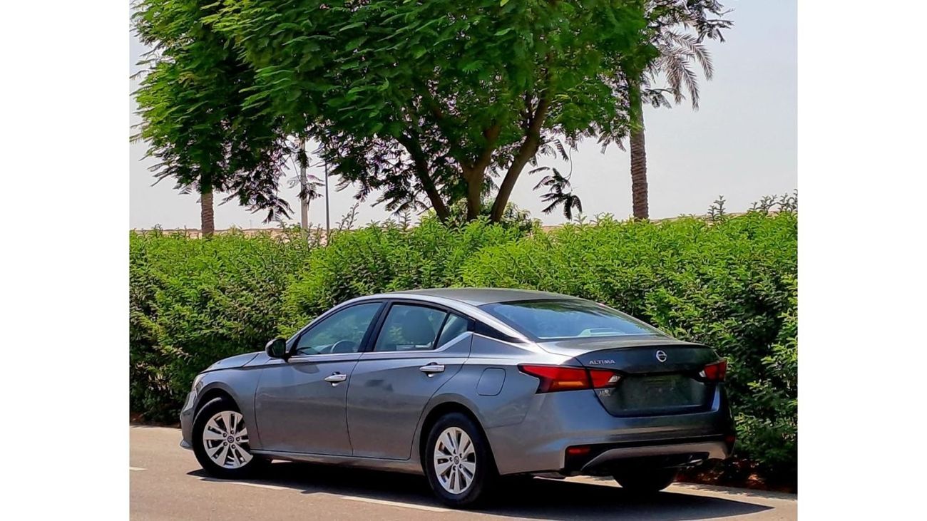 نيسان ألتيما SV SV