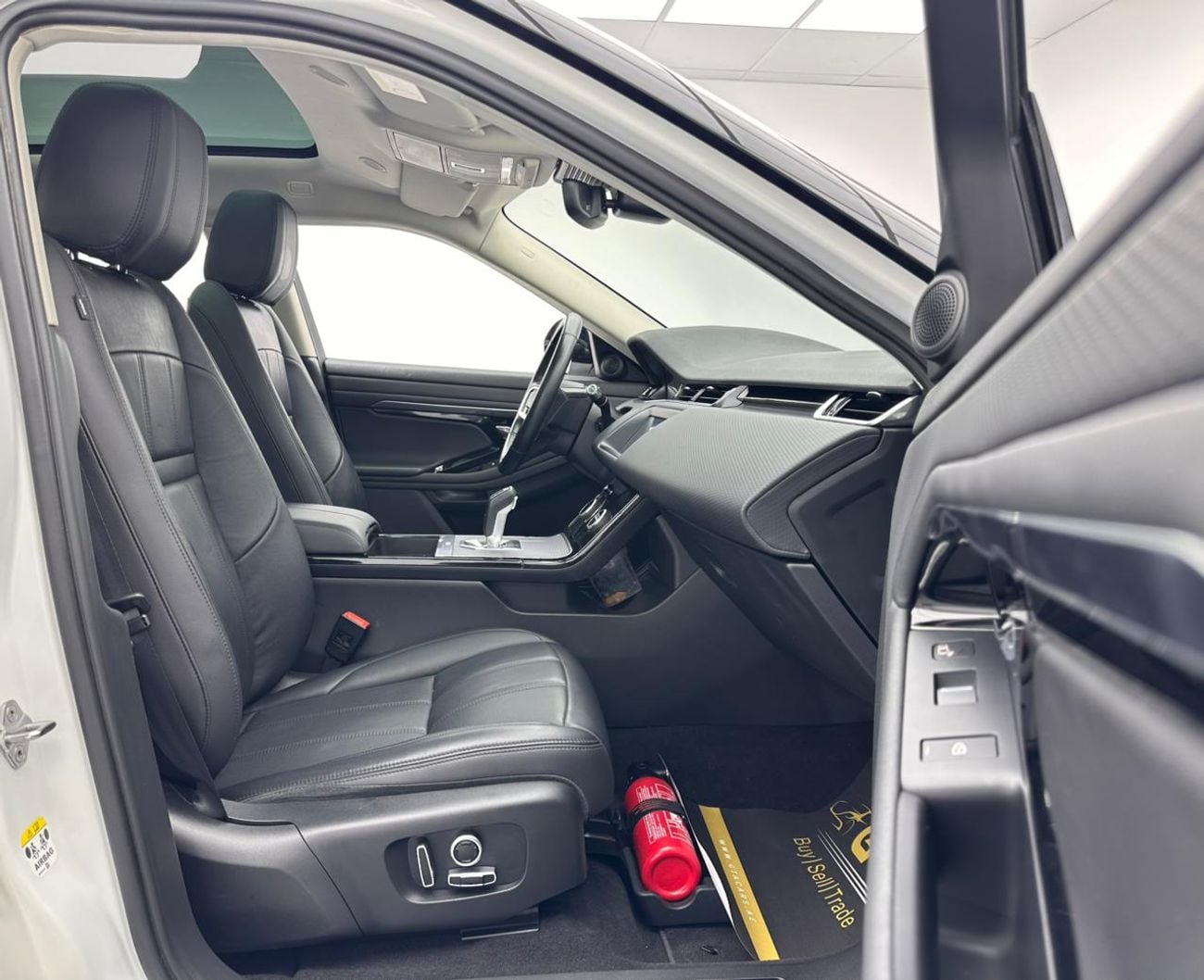 Land Rover Range Rover Evoque 2021 Range Rover Evoque SE Dynamic, 1 Year Warranty Unlimited Km, Range Rover Full Service History,