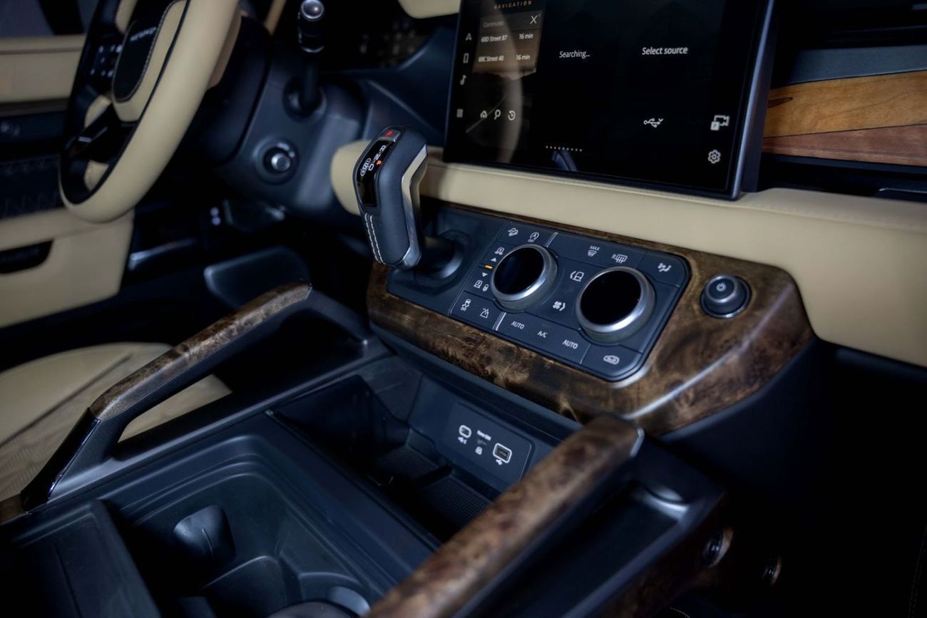 Land Rover Defender P400 110 HSE 3.0L (5 Seater) Limgene Defender |  A-pex Series – Falcon Edition | 1 of 28