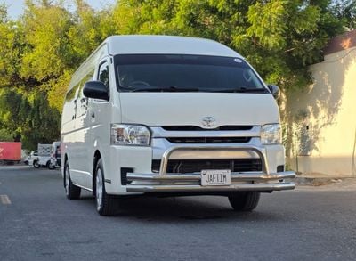تويوتا هاياس -