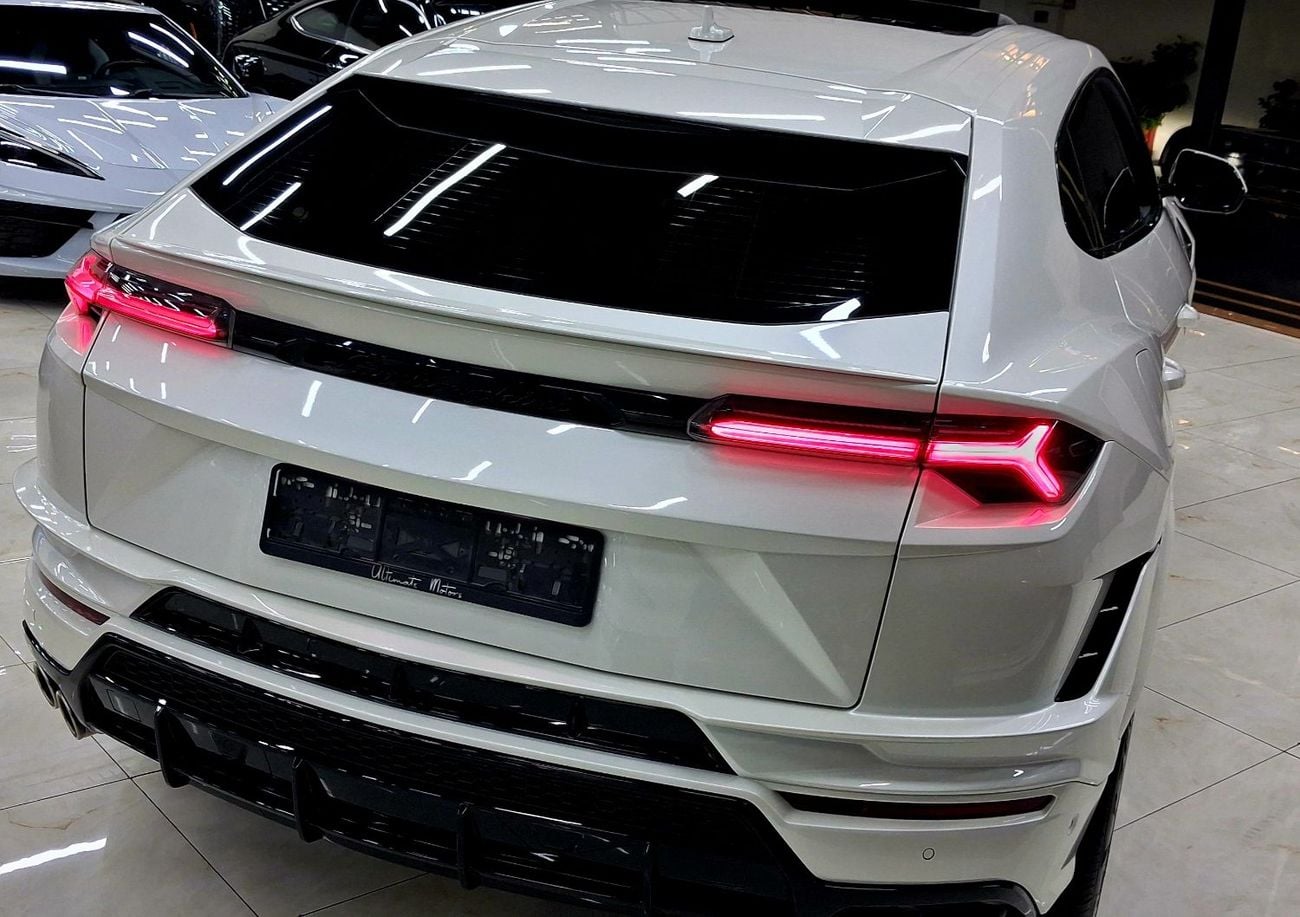 Lamborghini Urus PERFORMANTE Besboke Edition AD PERSONAM
