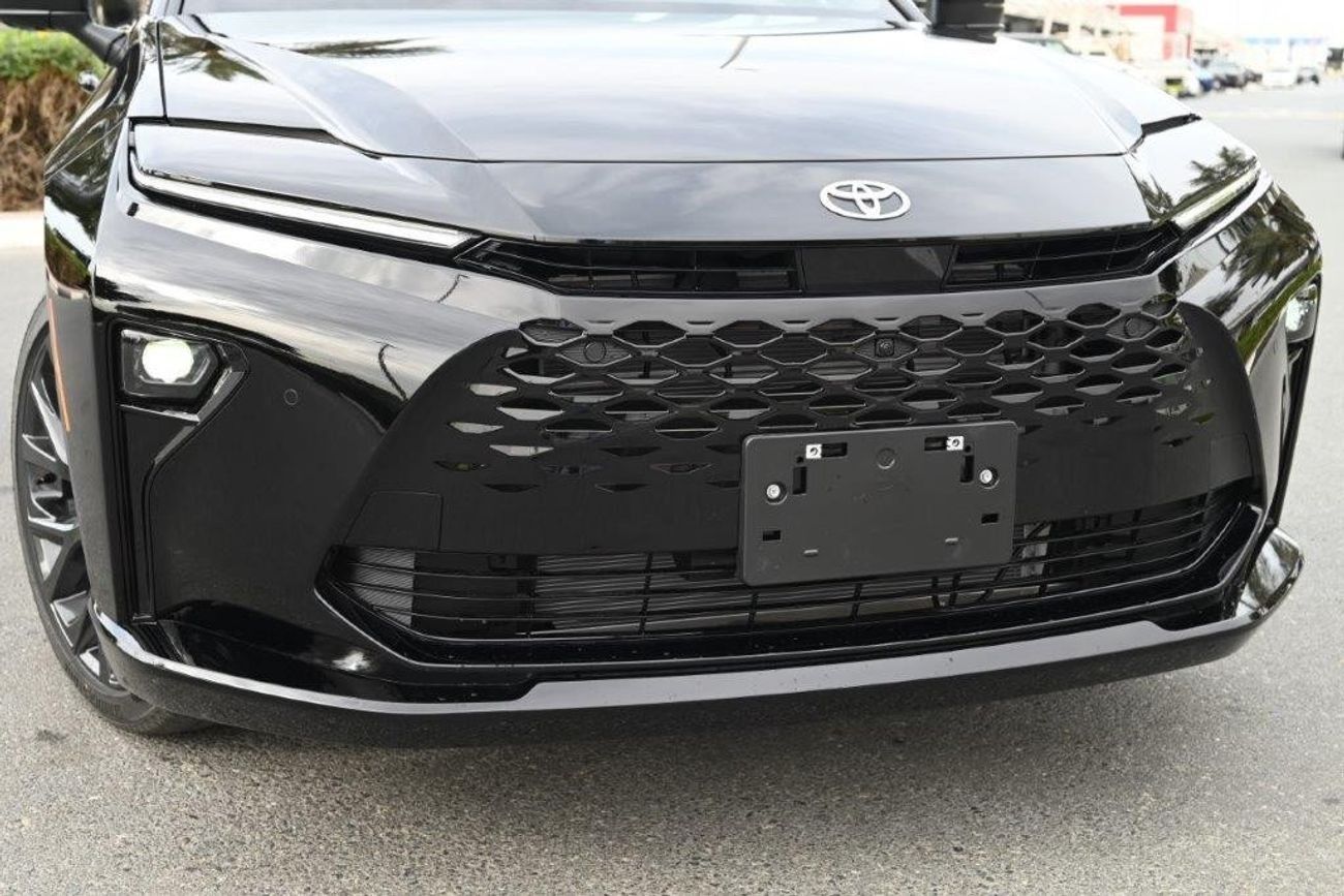 تويوتا كراون 2.5L HYBRID AWD 5 SEATER AT TECH PLUS