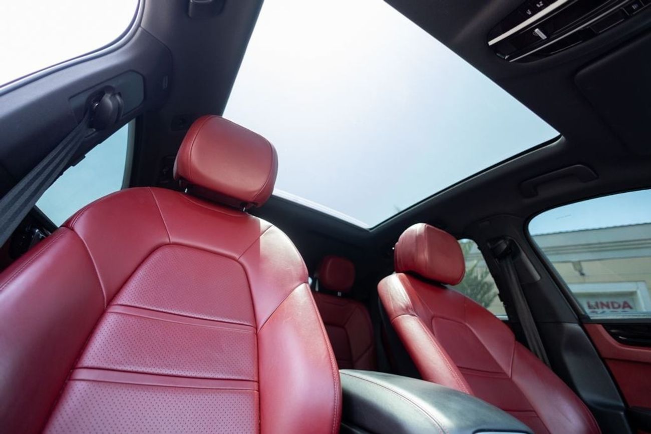 Porsche Cayenne Std 3.0L (340 HP)