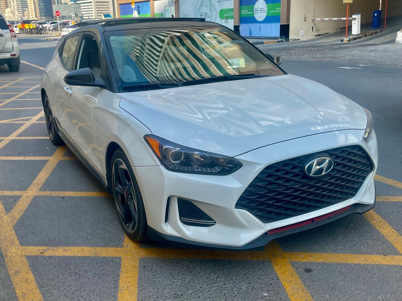 Hyundai Veloster