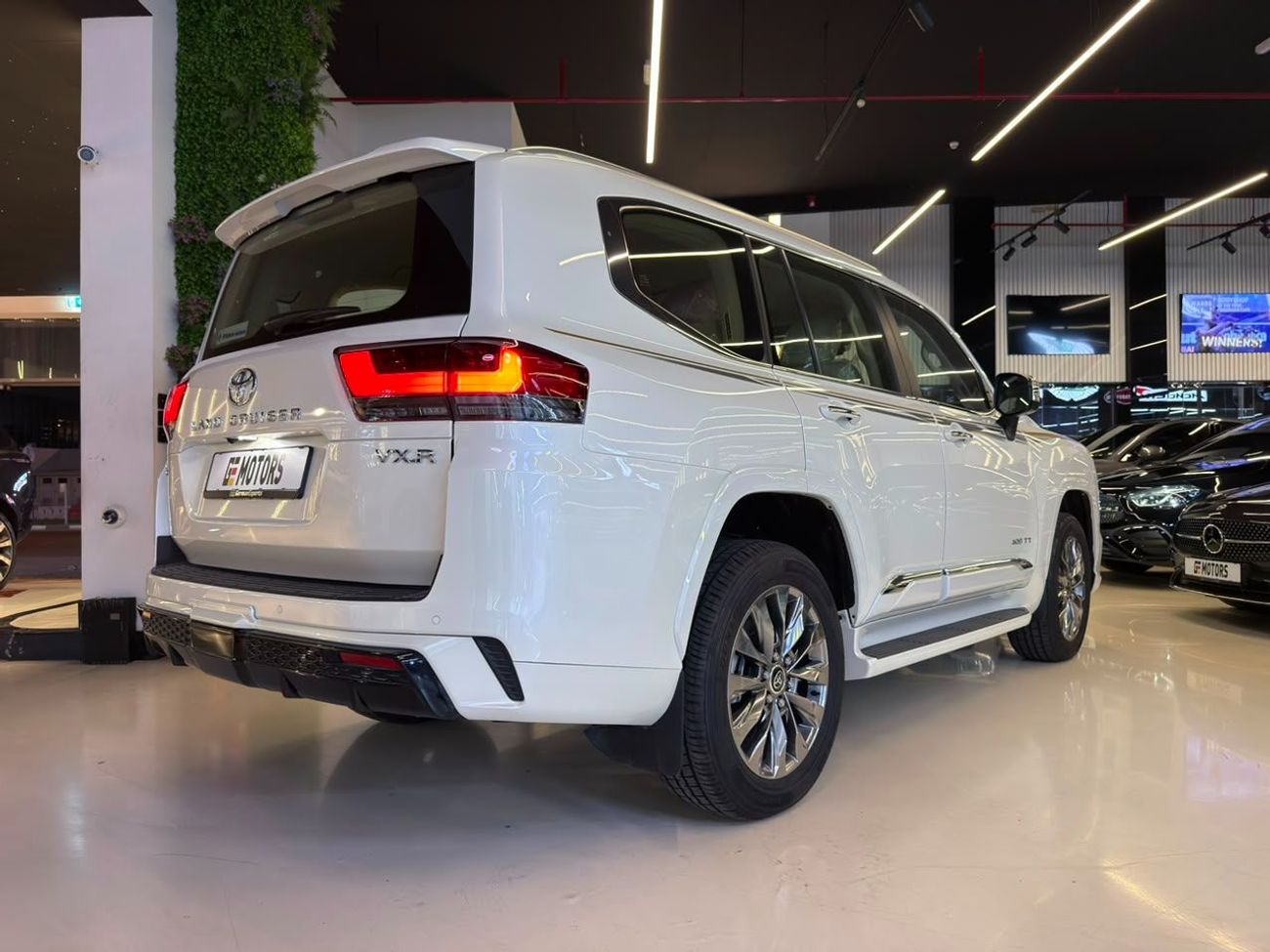 Toyota Land Cruiser 6,400 AED Monthy - 2026 Land Cruiser VXR 409TT - GCC - ALFuttaim Warranty
