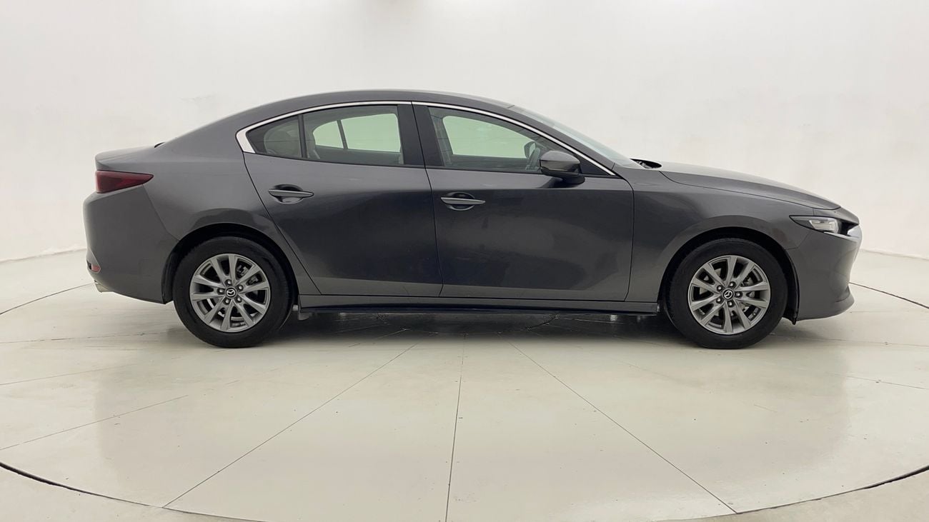 مازدا 3 SELECT 2 | بدون دفعة مقدمة | اختبار القيادة في المنزل