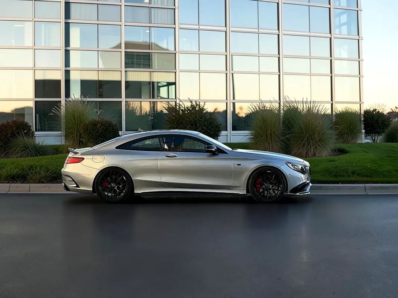 مرسيدس بنز S 63 AMG S 63 AMG Coupe Brabus Kit - High Performance Luxury