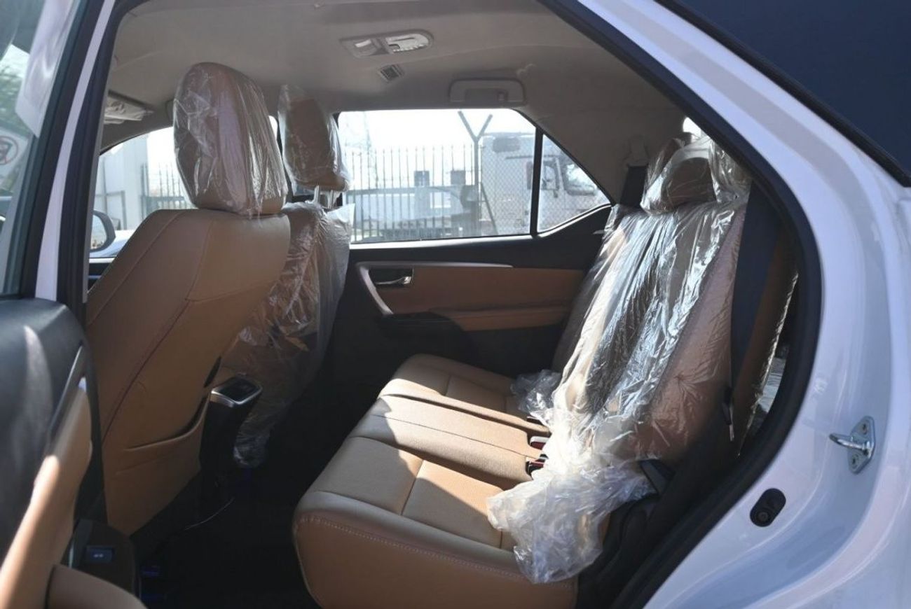 Toyota Fortuner 2023 : TOYOTA FORTUNER 4.0L SR5 V6