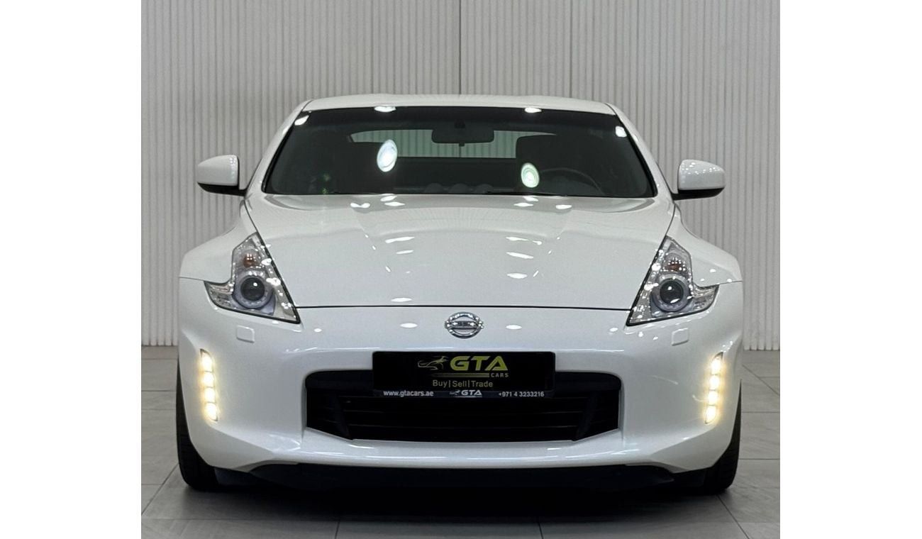 Nissan 370Z Std 3.7L (324 HP) Coupe 2016 Nissan 370z Coupe, Service History, Very Low Kms, GCC