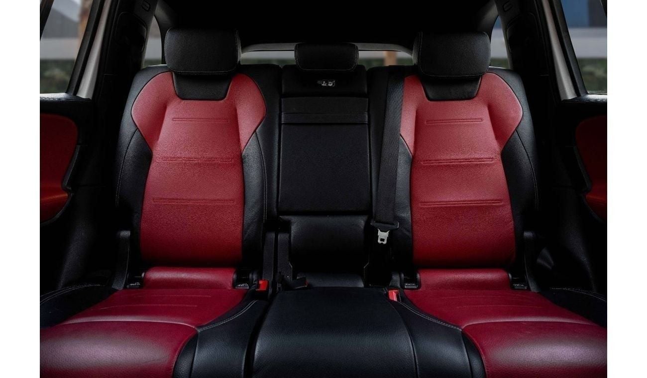 مرسيدس بنز GLB 250 250 AMG  | 3,329 P.M  | 0% Downpayment | 7 SEATS | WARRANTY!