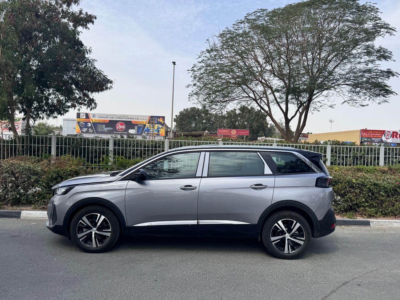 بيجو 5008 2025 PEUGEOT 5008 GT 1.6L CUV FWD 7-Seats 5Doors brand new 0km