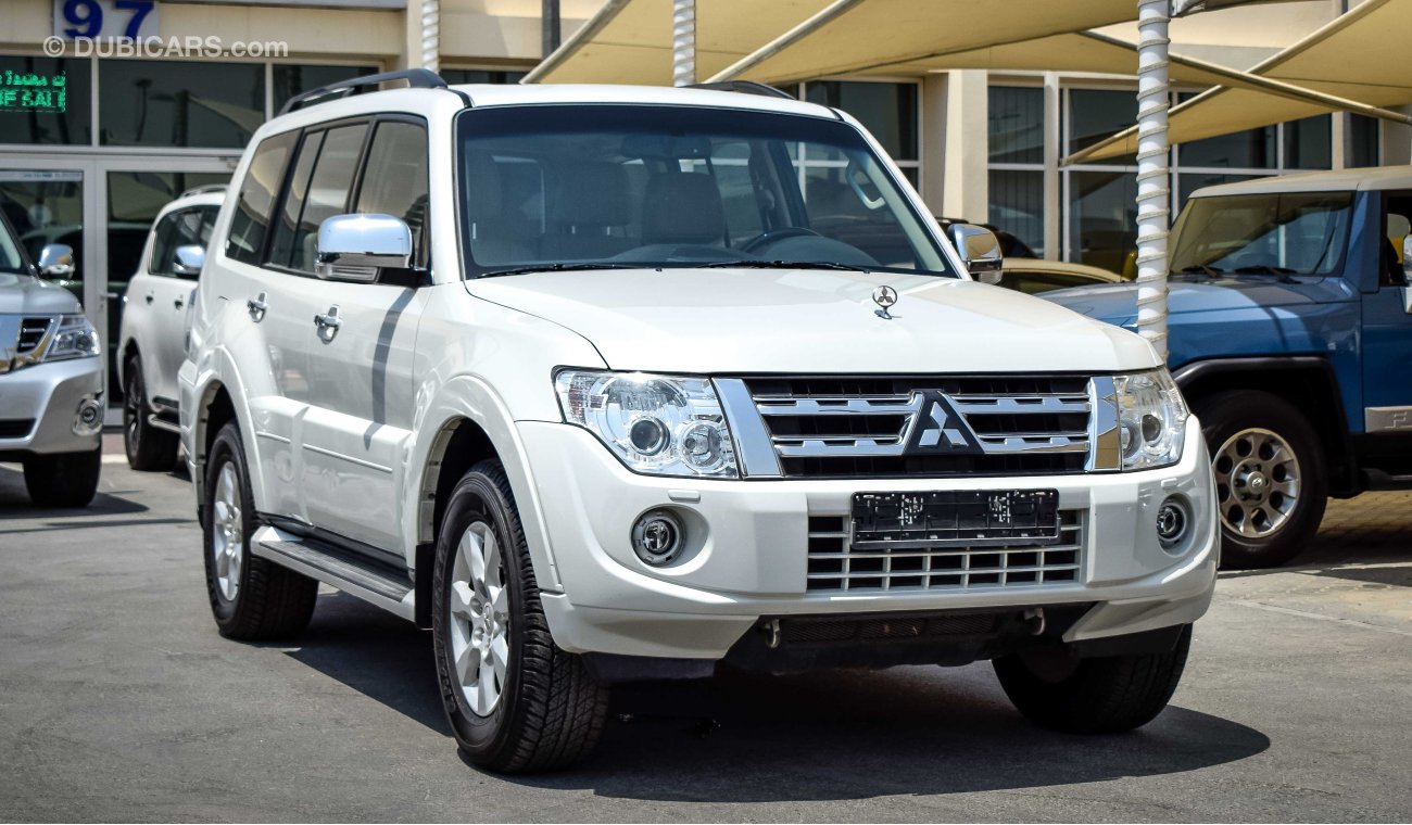 Mitsubishi Pajero GLS V6