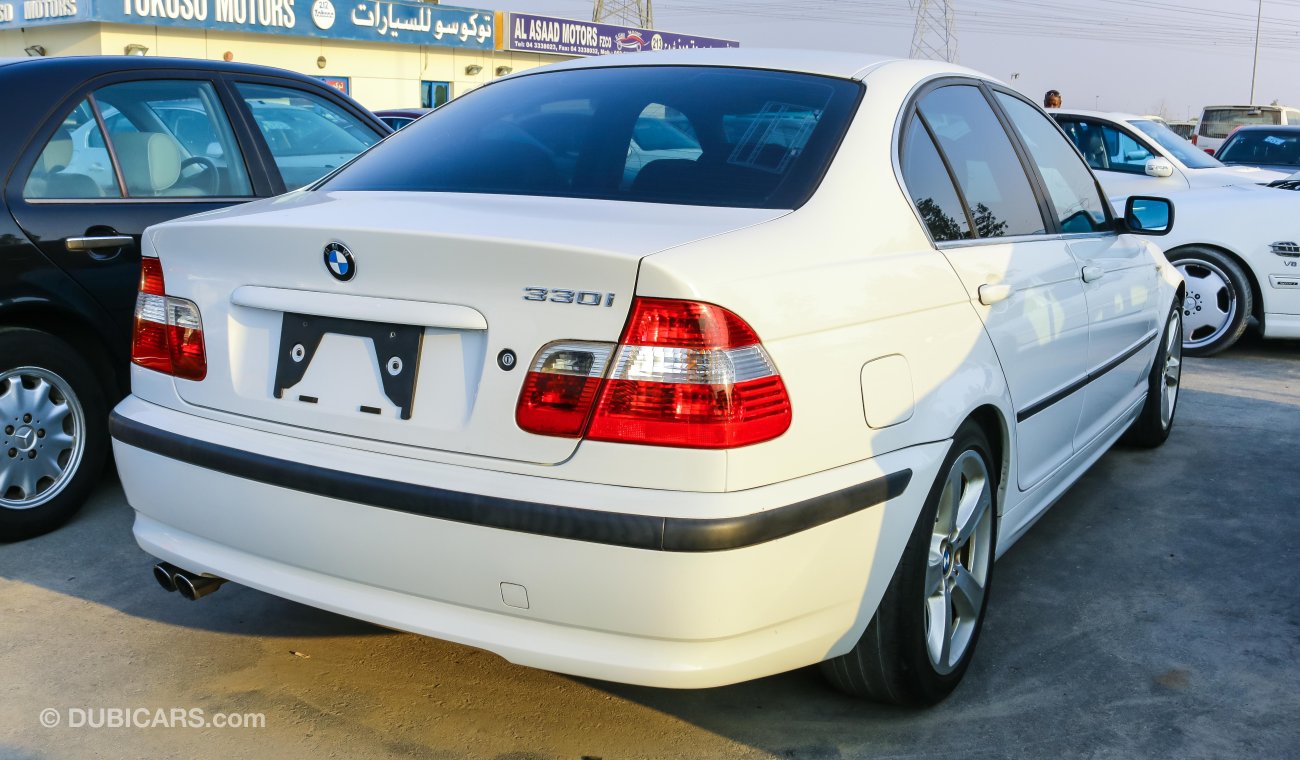 BMW 330i i