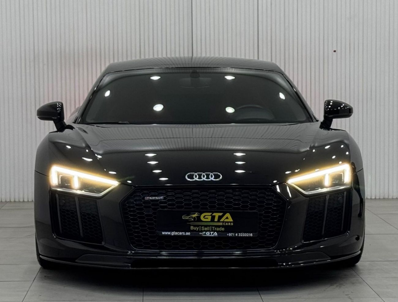 Audi R8 V10 RWD 5.2L (540 HP) 2018 Audi R8 V10, 1 of 999, Warranty, Full Service History, Very Low Kms, Carb