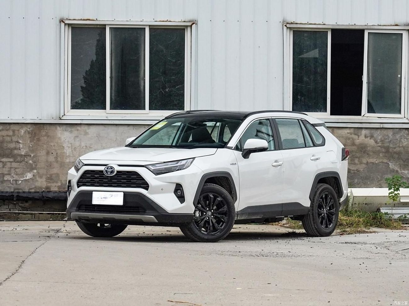 Toyota RAV4 RAV4 2024 HYBRID 2.5L E-CVT 4WD ELITE PLUS EDITION