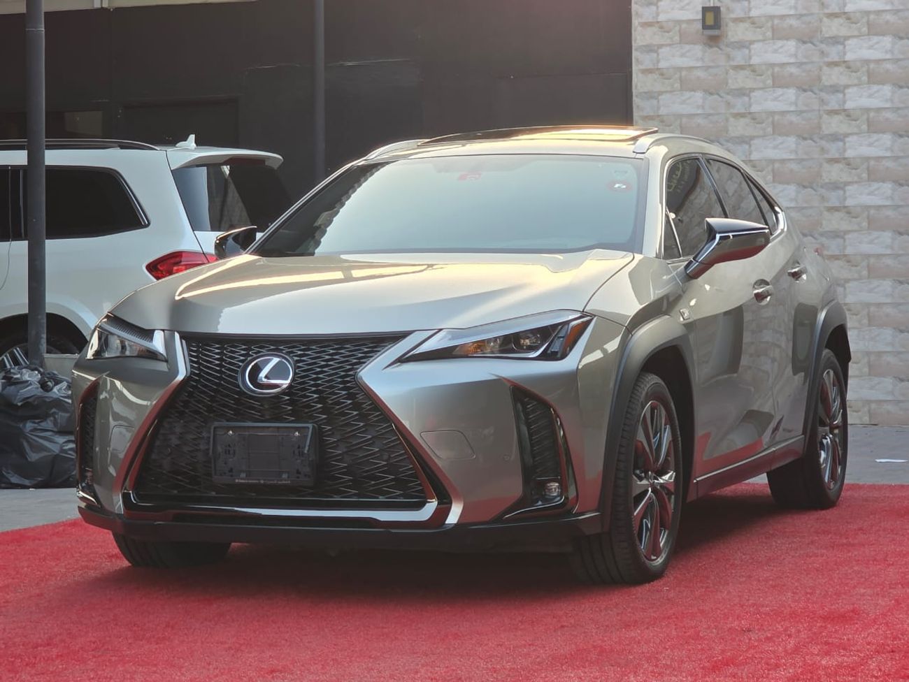 لكزس UX 200 F Sport Platinum 2.0L (169 HP)