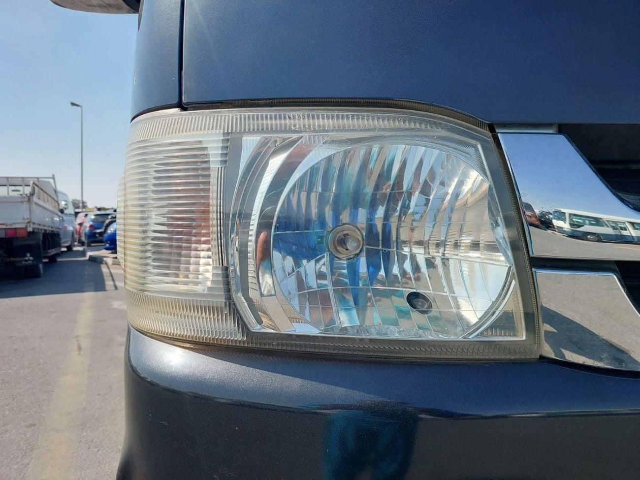 تويوتا هاياس (RAMADAN OFFER) TOYOTA HIACE VAN RHD 2005 MODEL 2.0 L PETROL AUTOMATIC(PM26783)