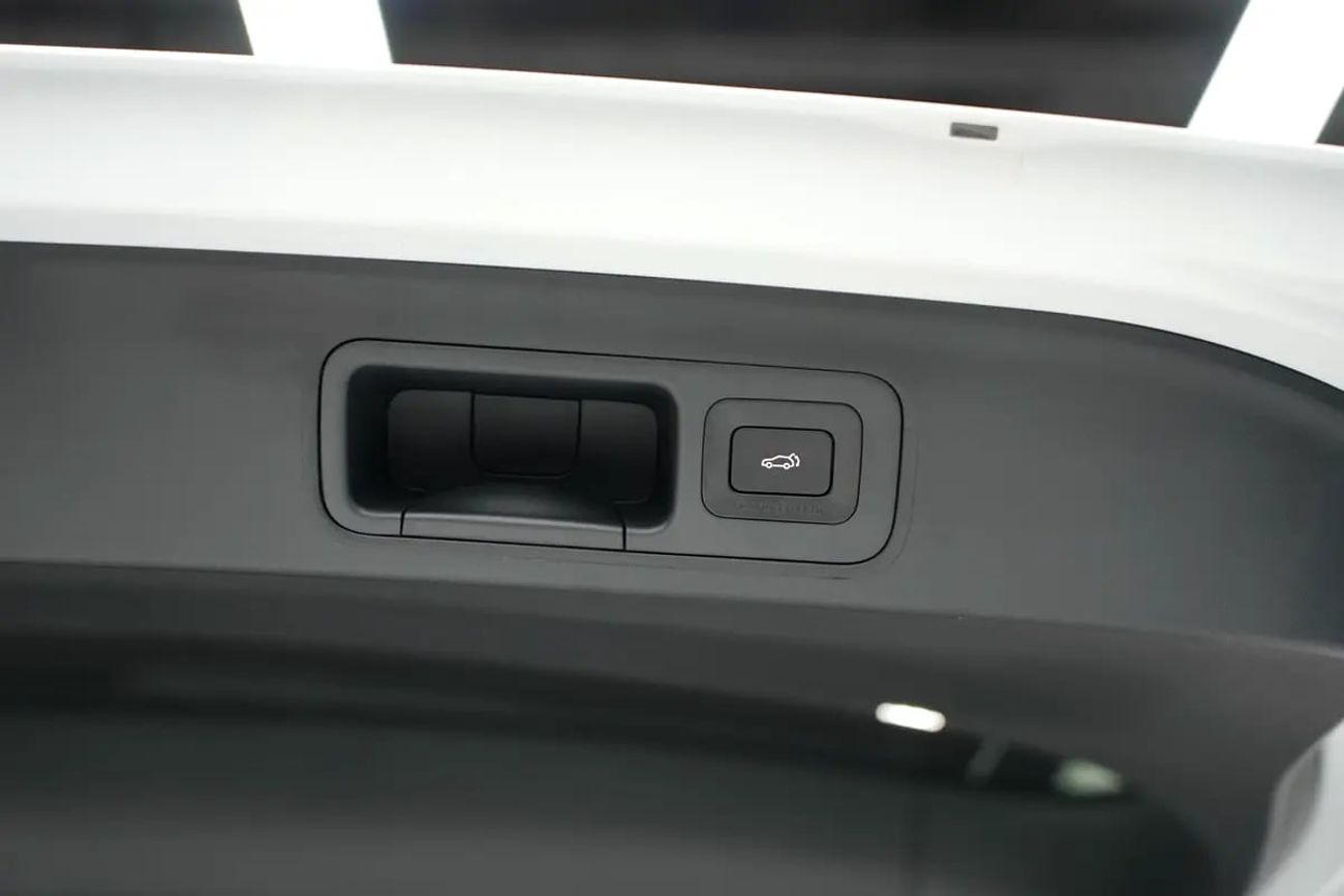 جي إي سي M8 2.0T GT GT | GCC 0km | 5 Years Agency Warranty