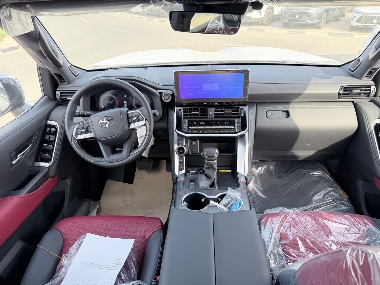 تويوتا لاند كروزر TOYOTA LAND CRUISER VXR 3.5 TT PETROL BLACK/BLACK-RED