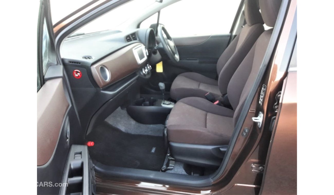 تويوتا فيتز Toyota Vitz RIGHT HAND DRIVE (Stock no PM 771)