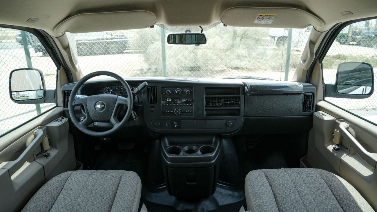 Chevrolet Express Chevrolet Express Cargo 6.6L V8 Petrol 2024 MY