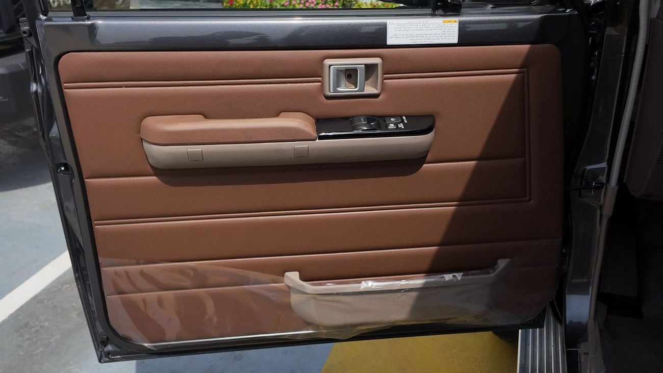 تويوتا لاند كروزر بيك آب TOYOTA PICK UP 70-SERIES -2025 - A/T