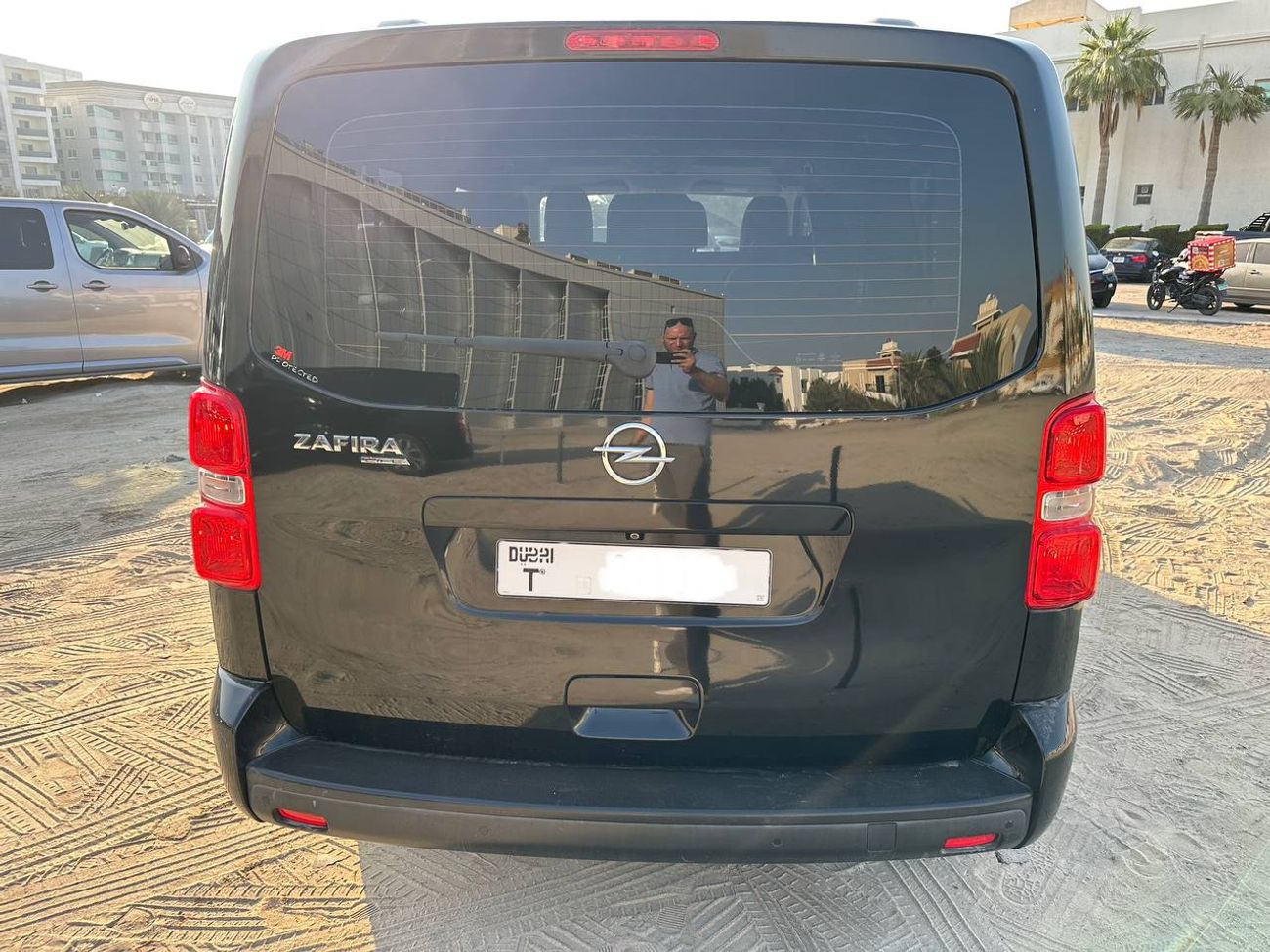 أوبل زافيرا  لايف Opel Zafira LIFE