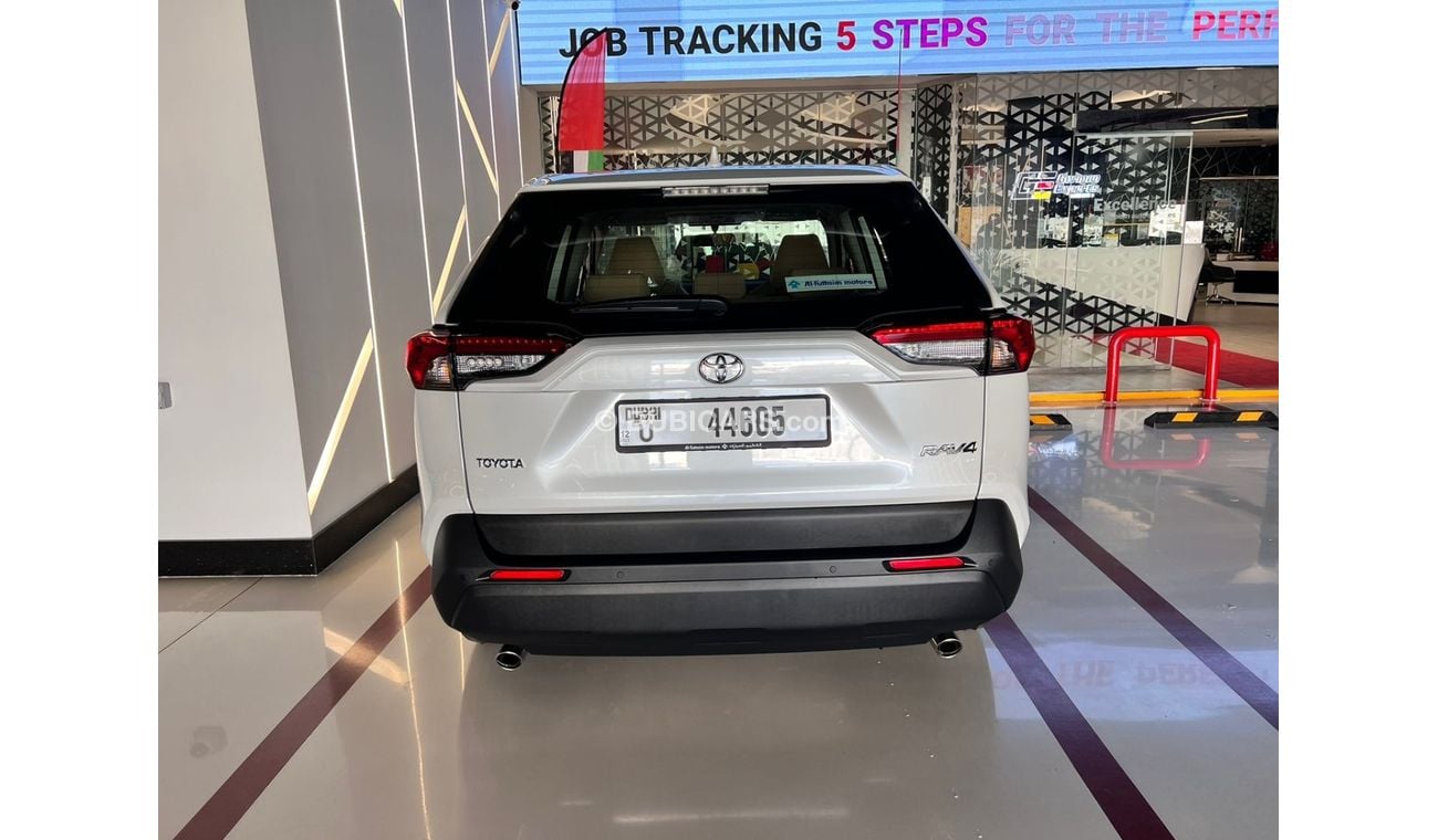 Toyota RAV4 TOYOTA RAV4 /V4 /GCC AL FUTAIM WARRANTY