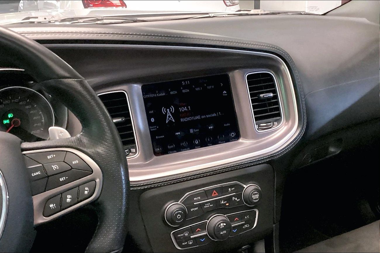 لكزس IS 350 F Sport Platinum | شامل الضمان | 0 ﺪﻔﻋﺓ ﺃﻮﻟﻯ