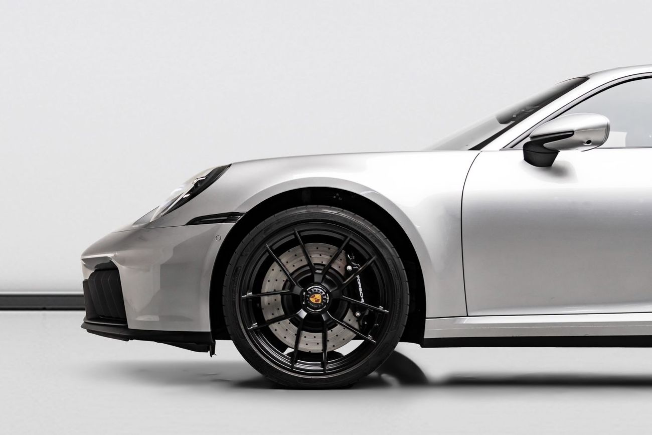 بورش 911 Carrera GTS 3.0L (450 HP) Coupe