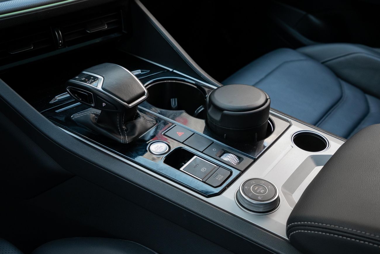 Volkswagen Touareg Touareg R-Line | 3,388 P.M | 0% Downpayment | Volkswagen Warranty! | Ramadan Offer!